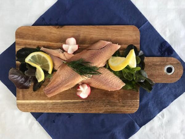 Produktfoto zu Bachsaibling Filet geräuchert ca. 125g