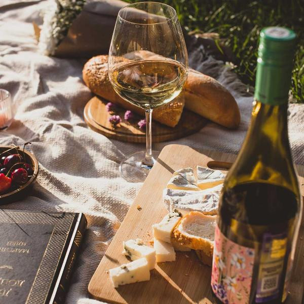 Produktfoto zu Mit dem passenden Wein schmeckt's noch besser